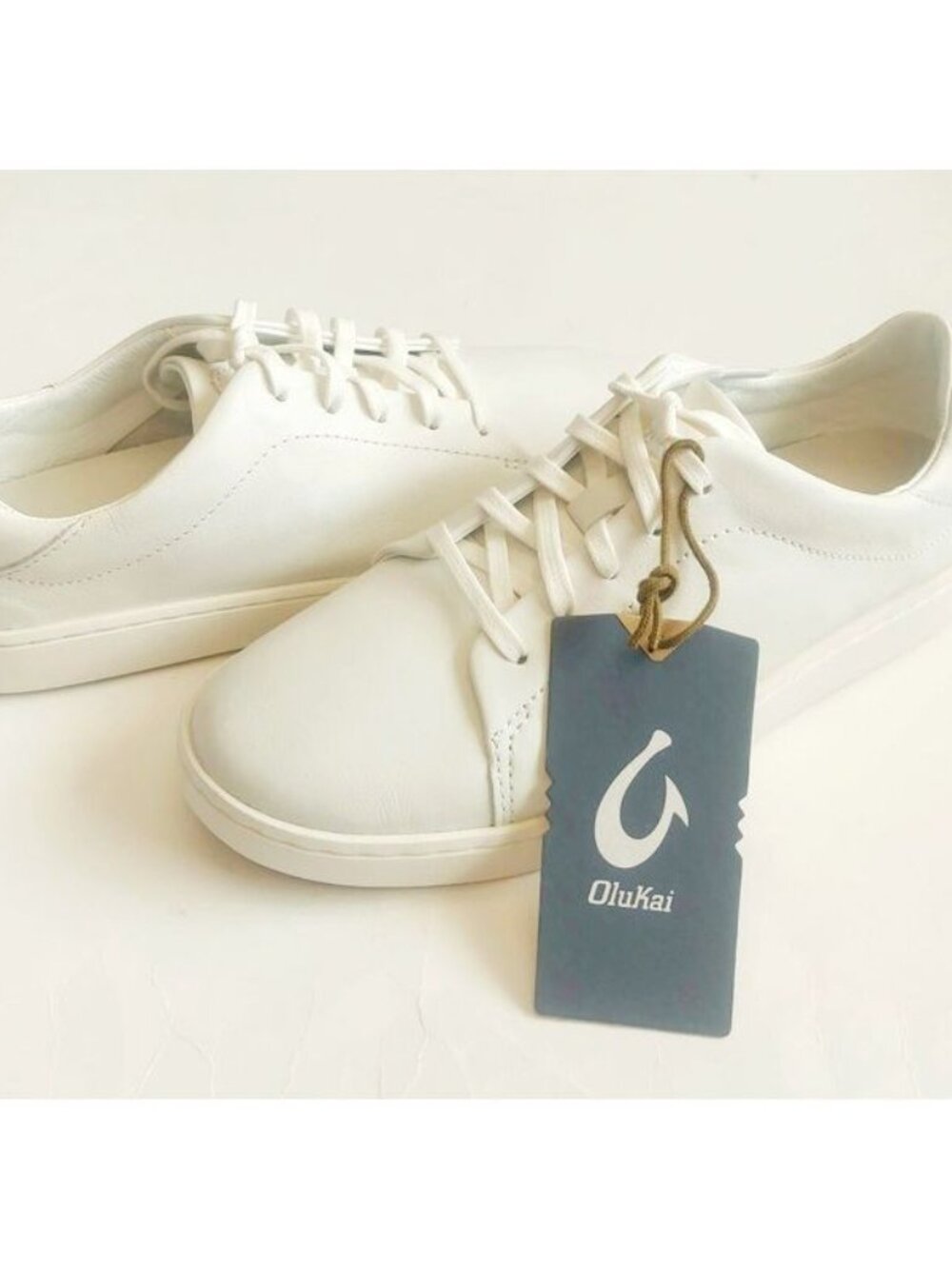 Olukai Womens Size 7.5 PEHUEA LI ILI Casual Leather Sneaker Bright White Shoe - Picture 9 of 9